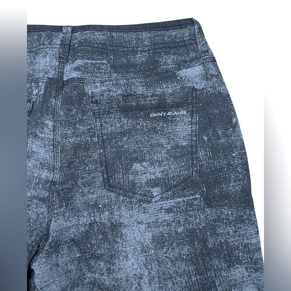 DKNY Jeans, Textured Capris With Ties, Size 4, Black & Gray - Picture 7 of 8